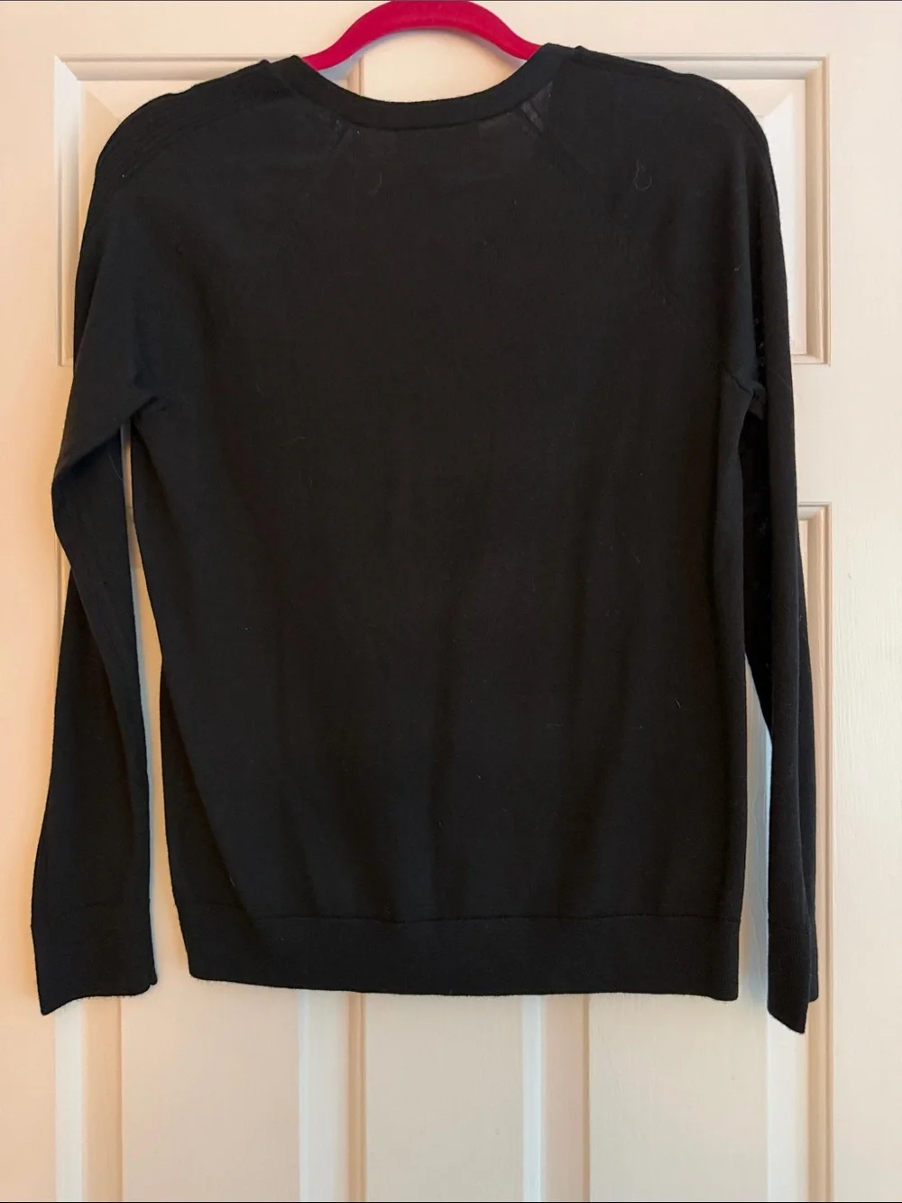 Banana Republic Black V-Neck Long Sleeve Sweater